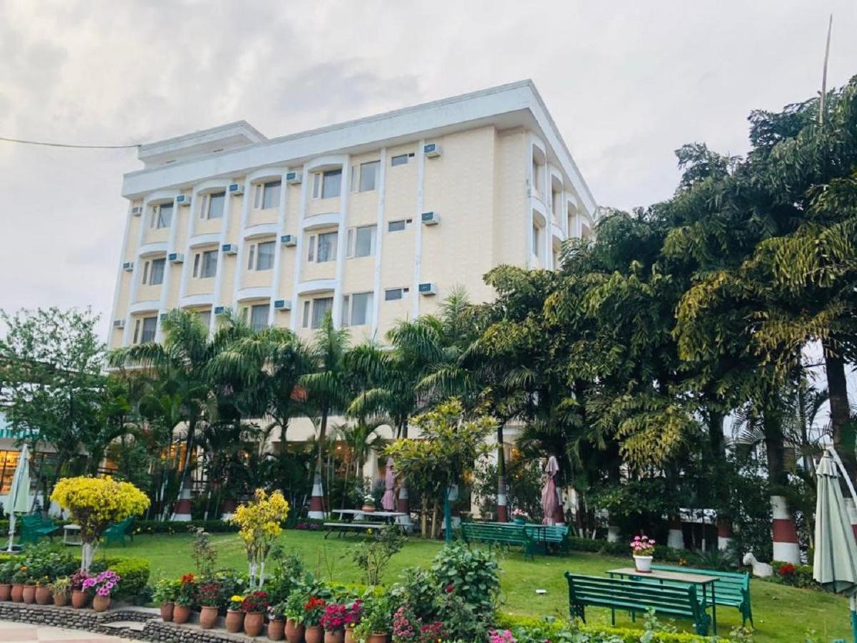 Hotel Bali Resort Extension Katra  Exteriér fotografie